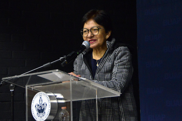 Reconoce Rectora María Lilia Cedillo logros de la Preparatoria Urbana Enrique Cabrera Barroso