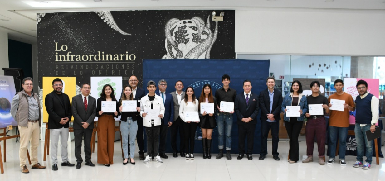 Se realiza premiación del concurso de cartel BUAP 2023 “Acción por el clima”