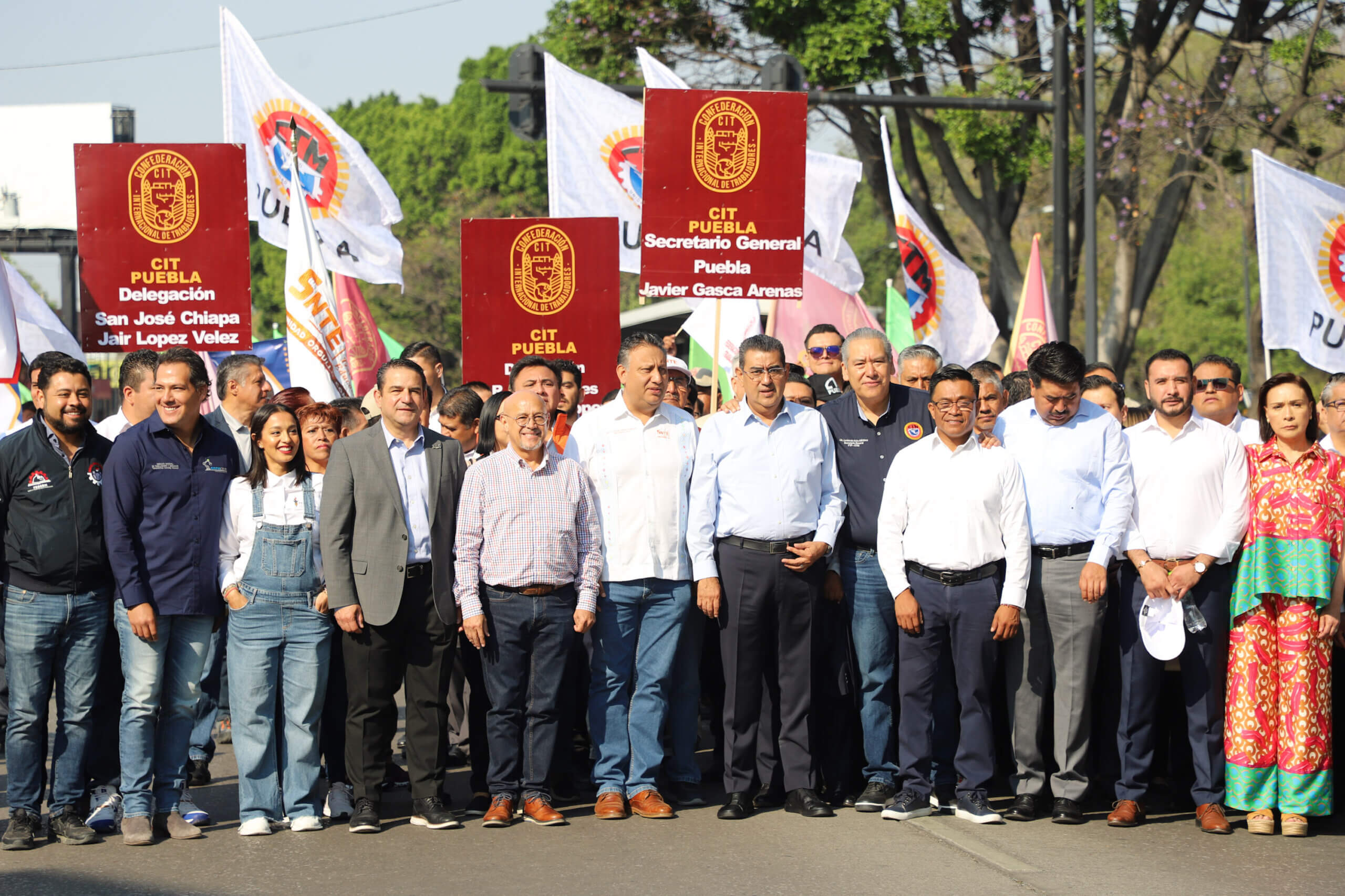 Avanza poder laboral