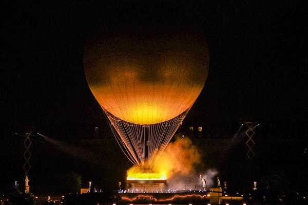 El pebetero de París 2024 se elevará en globo todos los veranos hasta Los Ángeles 2028