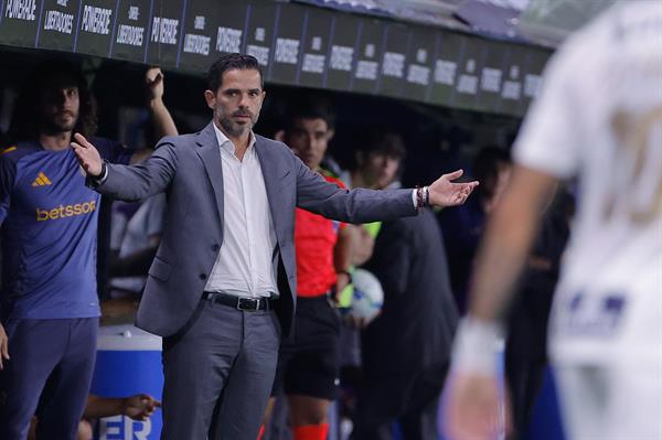 Gago enfrenta horas decisivas en Boca Juniors
