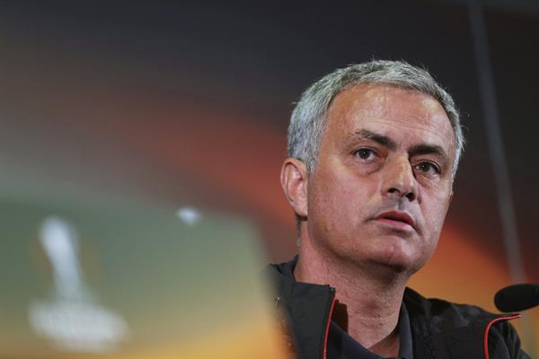 José Mourinho, sancionado con 4 partidos de suspensión por “conducta antideportiva”