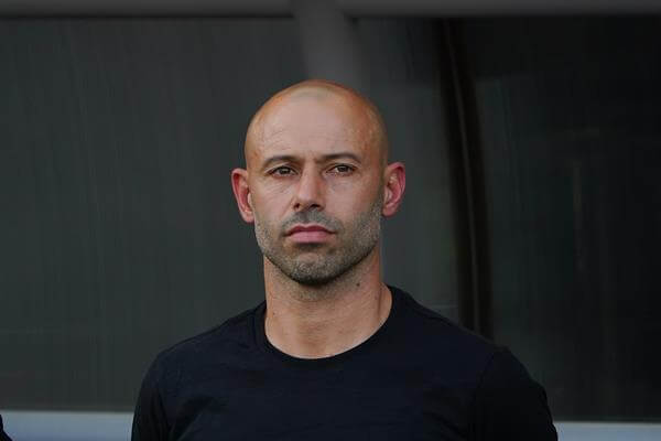 Mascherano dice que su “pensamiento” es distinto al de Cristiano sobre el mejor de siempre
