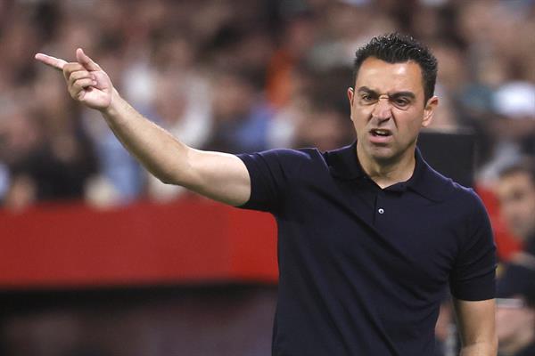 Xavi desea entrenar “un club o selección” y reconoce que falló al prescindir de Busquets