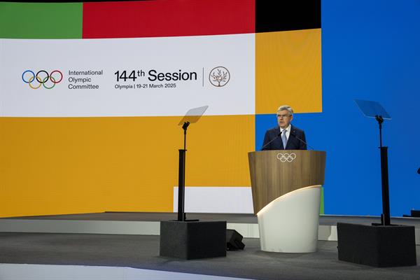 Thomas Bach será presidente de honor del COI de forma vitalicia