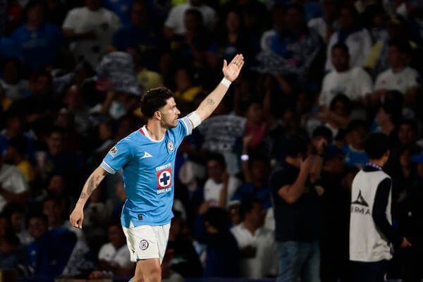 Cruz Azul Recibe Al Vancouver Whitecaps En Busca De Su Séptimo Título De La Concacaf