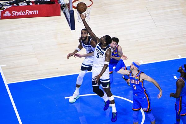 Los Thunder, a las Finales NBA por la puerta grande