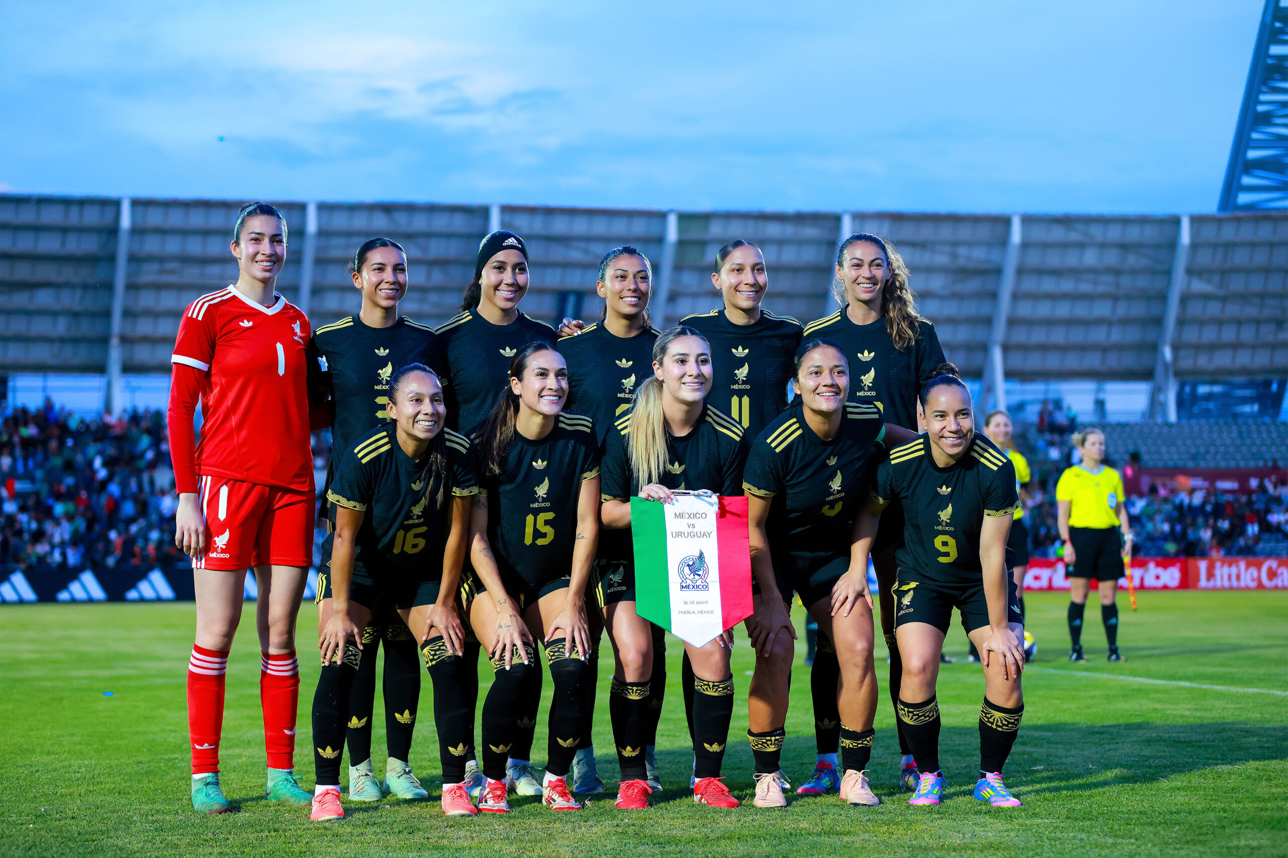 México y Uruguay Femenil empatan a dos goles en el regreso del futbol al Olímpico BUAP