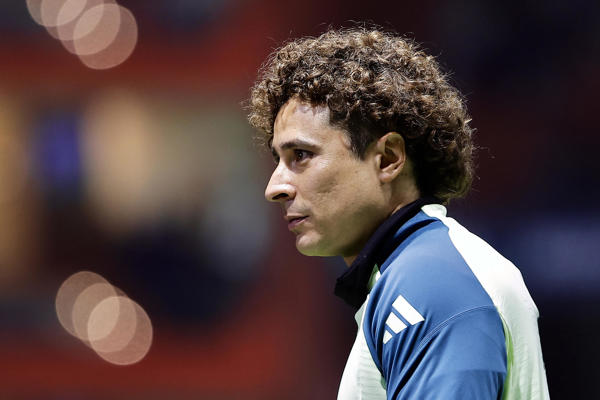 Regresos de ‘Memo’ Ochoa y ‘Chucky’ Lozano destacan en lista de México previa a Copa Oro