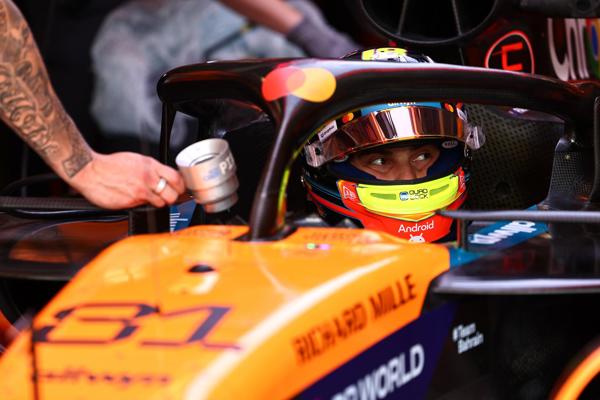 Russell domina el primer libre de Austria; Sainz fue octavo, Alonso el 14 y Colapinto, 16