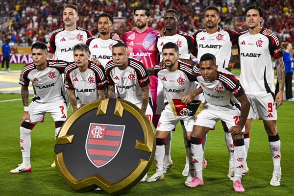 El Flamengo quiere prolongar su racha ante un Bayern con dudas para llegar a octavos