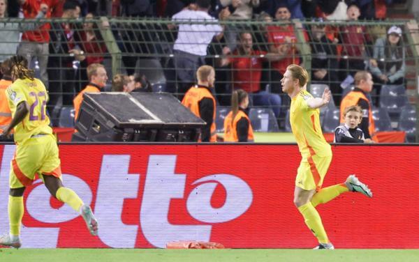 4 3. De Bruyne, Al Rescate