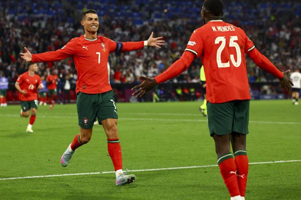 Remontada de Cristiano, frustración de Alemania