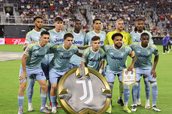 La 'juve' Vestirá Adidas Hasta 2037 Y Recibirá 408 Millones De Euros En últimos 10 Años
