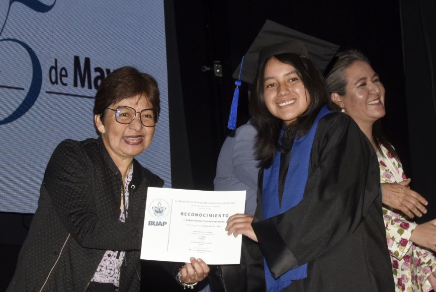 Estudiantes BUAP se caracterizan por su calidad académica