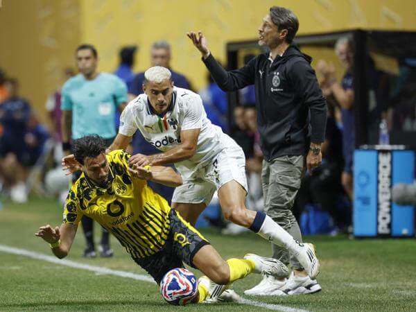 El Monterrey cae con honores ante un Dortmund que enfrentará al Madrid en cuartos