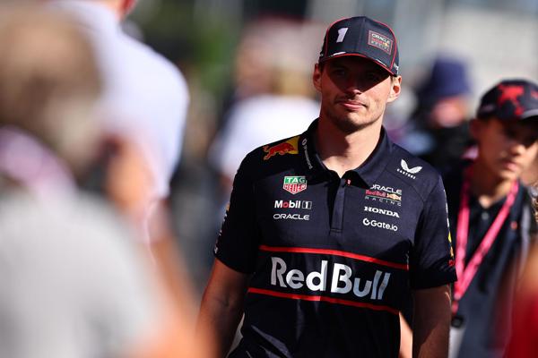 Max Verstappen Despeja Rumores Y Confirma Su Permanencia En Red Bull Para 2026