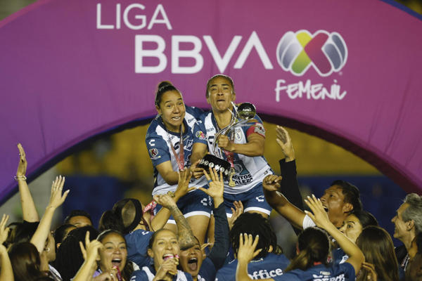Pachuca, Campeón Femenino En México, Se Corona Como Campeón De Campeones