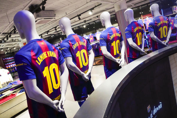 Lamine Yamal: "messi Ha Hecho Su Camino Y Yo Voy A Hacer El Mío"