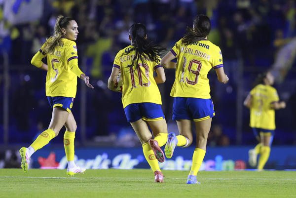 El América vence con apuros a las Pumas UNAM y sigue de líder con paso perfecto
