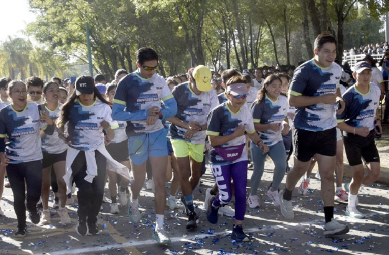 Se llevó a cabo la Carrera Universitaria BUAP 2025