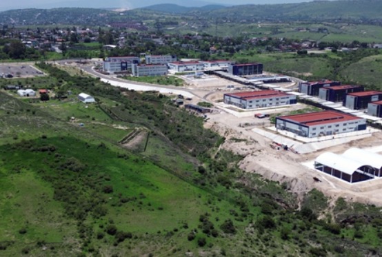 Laura Artemisa fortalece liderazgo