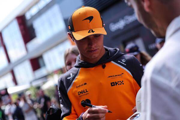 Norris vuelve a ganarle el pulso a Piastri y Alonso se exhibe en los segundos libres