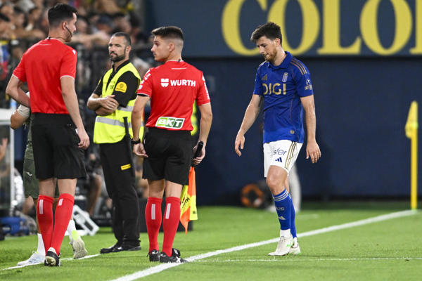 El Villarreal amarga el regreso del Real Oviedo a Primera