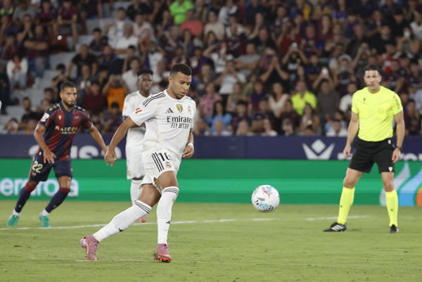 1 4. Mbappé Y Vinícius Sentencian Al Levante Y Extienden El Inicio Perfecto Del R.madrid