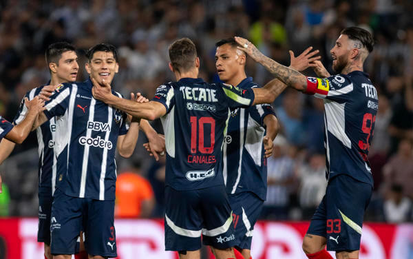 El Monterrey Se Enfrenta Con El Querétaro En Busca De Mantenerse Primero
