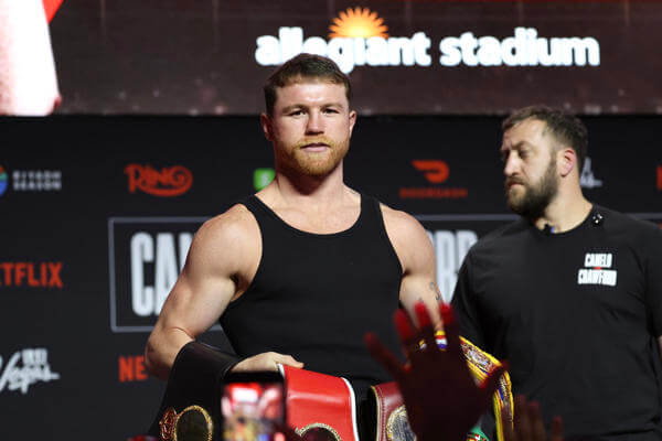 El ‘Canelo’ Álvarez defiende sus títulos ante un Crawford que busca hacer historia