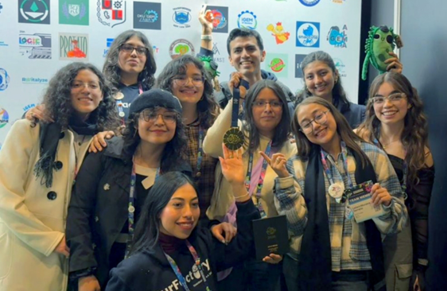 Universitarios BUAP destacan en iGEM 2025
