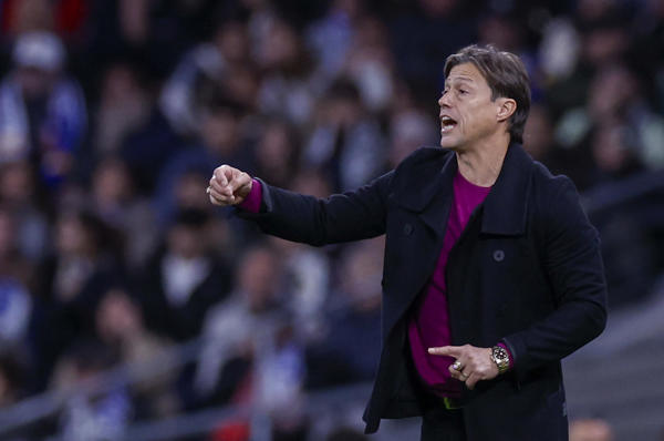 Matías Almeyda, expulsado en el descanso del partido contra el Real Madrid