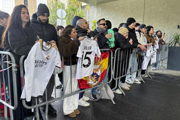El Real Madrid llega a Lisboa para el partido de ‘Champions’ ante el Benfica