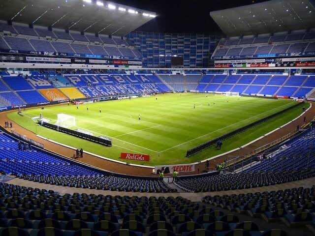Semana clave para diseñar el programa de mantenimiento de la cancha del estadio Cuauhtémoc