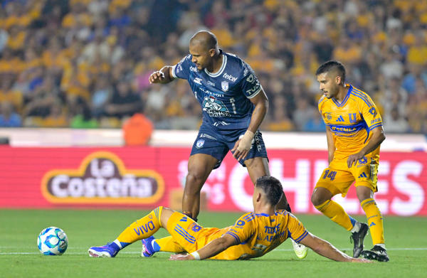 El Venezolano Rondón Y El Brasileño Kenedy Dan Triunfo A Pachuca Sobre Tigres Uanl