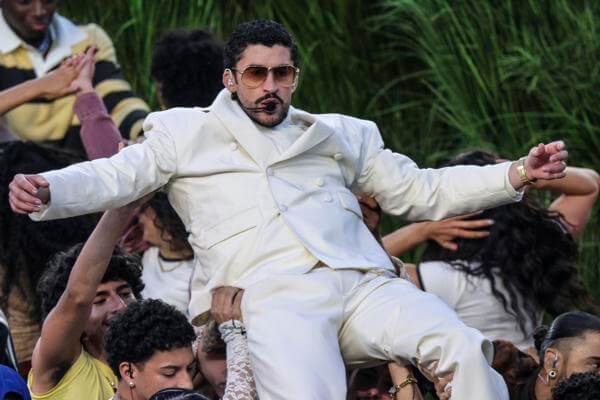 Bad Bunny Convierte El Descanso Del Super Bowl En Una Oda De Orgullo Latino