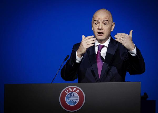 Infantino califica de especial estar en México, “donde se inventó el fútbol”
