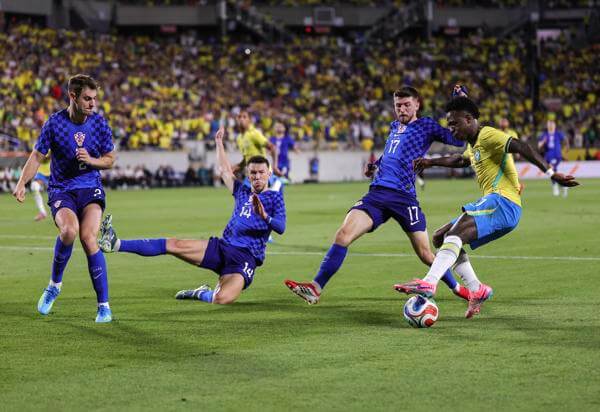 Endrick lidera la reacción de Brasil