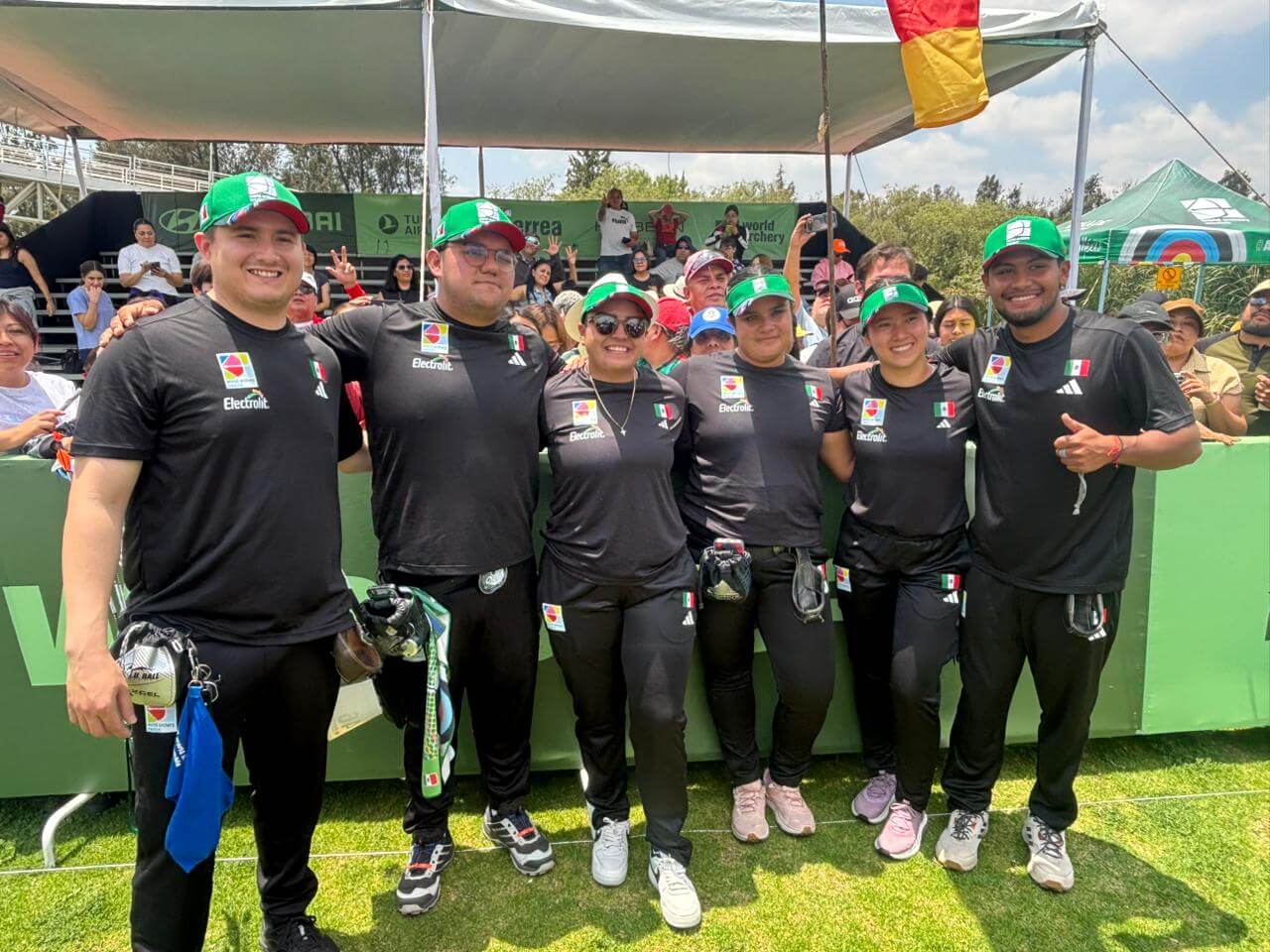 Equipos mexicanos de arco compuesto ganan medalla de bronce