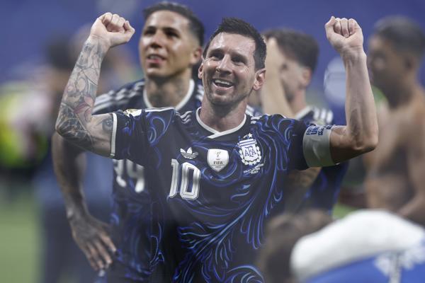 Messi puede igualar a Cafú como únicos futbolistas que jugaron tres finales mundialistas