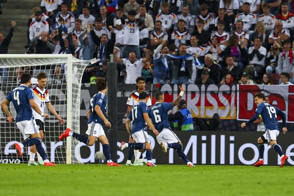 0 1. Grecia Tuerce El Inicio De La Era Klopp
